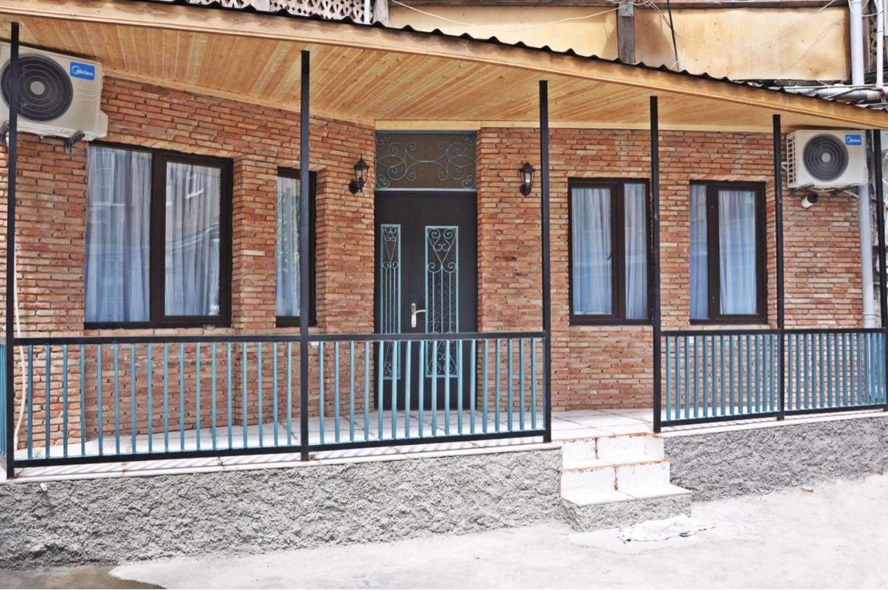 Dari Apartament Tbiliszi Kültér fotó