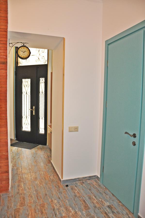 Dari Apartament Tbiliszi Kültér fotó